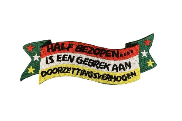 Half bezopen.... oeteldonk embleem