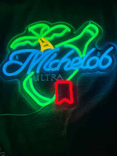 Michelob Ultra palm tree neon/led sign