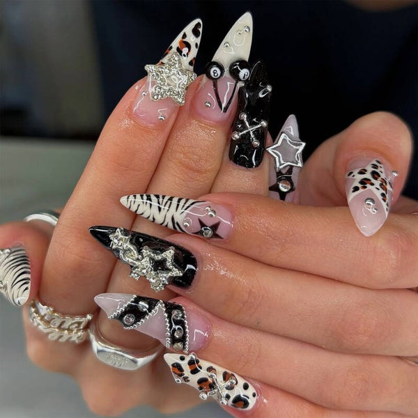 Gothic Star Y2K Glossy Black And Pink Almond Long Press On Nails