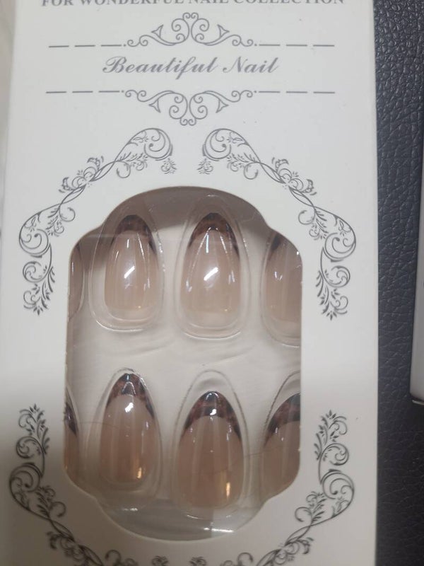 Leapord French Tip Cat Eye Short Almond