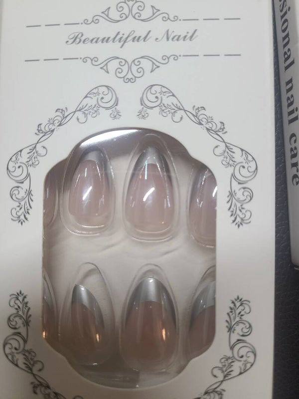 Silver French Tip Cat's Eye Short Almond