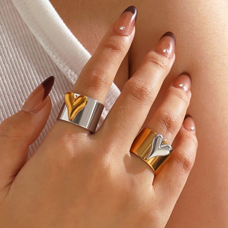 Two Tone Ring Heart Shaped