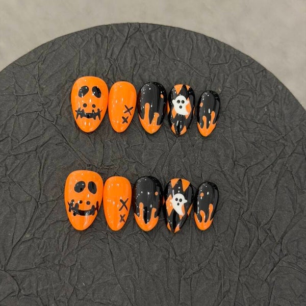 “Haunted Pumpkin Drip” 🖤🧡