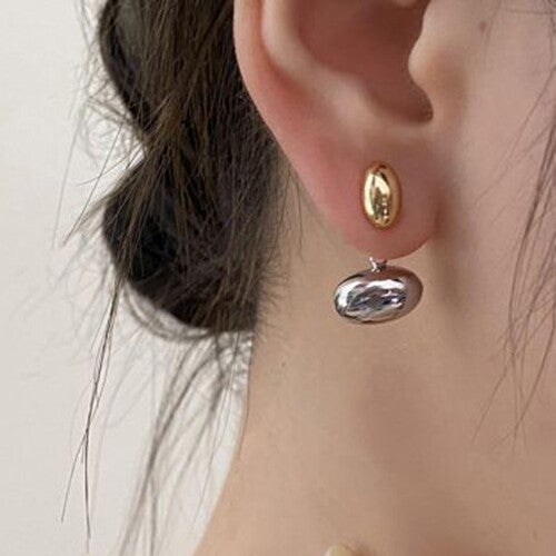 Fashion Gold and Silver Metal Oval Peas Earrings