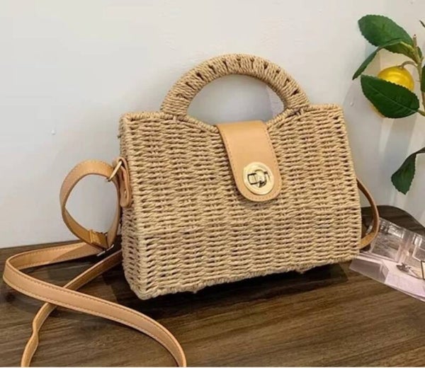 Fashion Straw Mocha Crossbody Bag