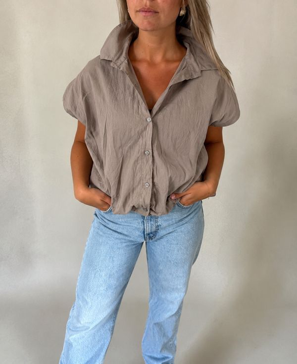 Korte mouw blouse met ballon effect taupe