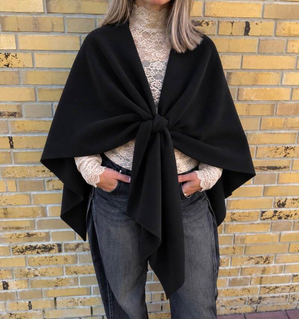 Elise poncho zwart