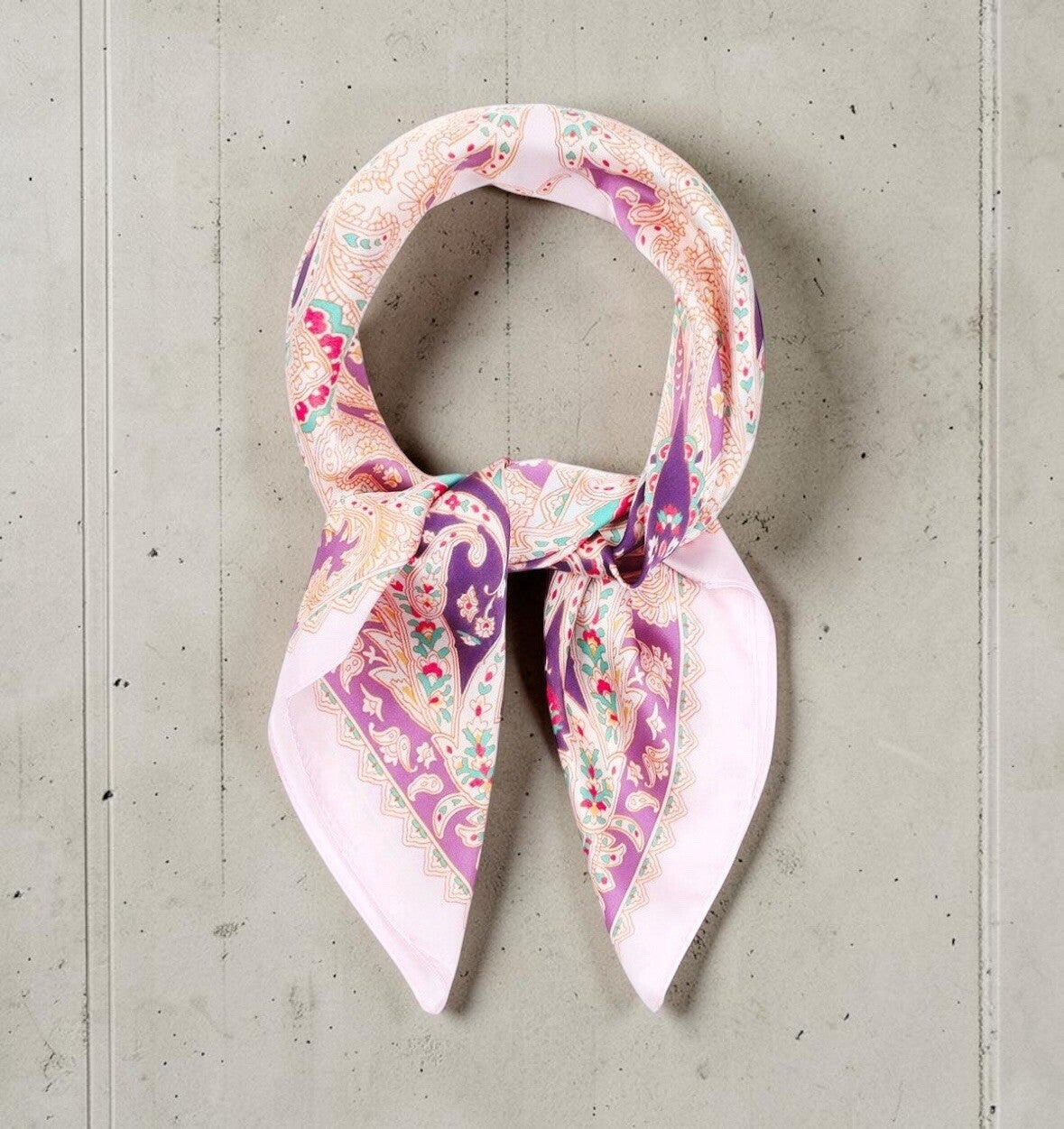 Zomersjaal met bloemenprint