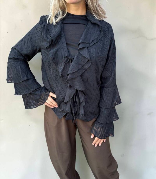 Zwarte blouse met ruches en strikdetail