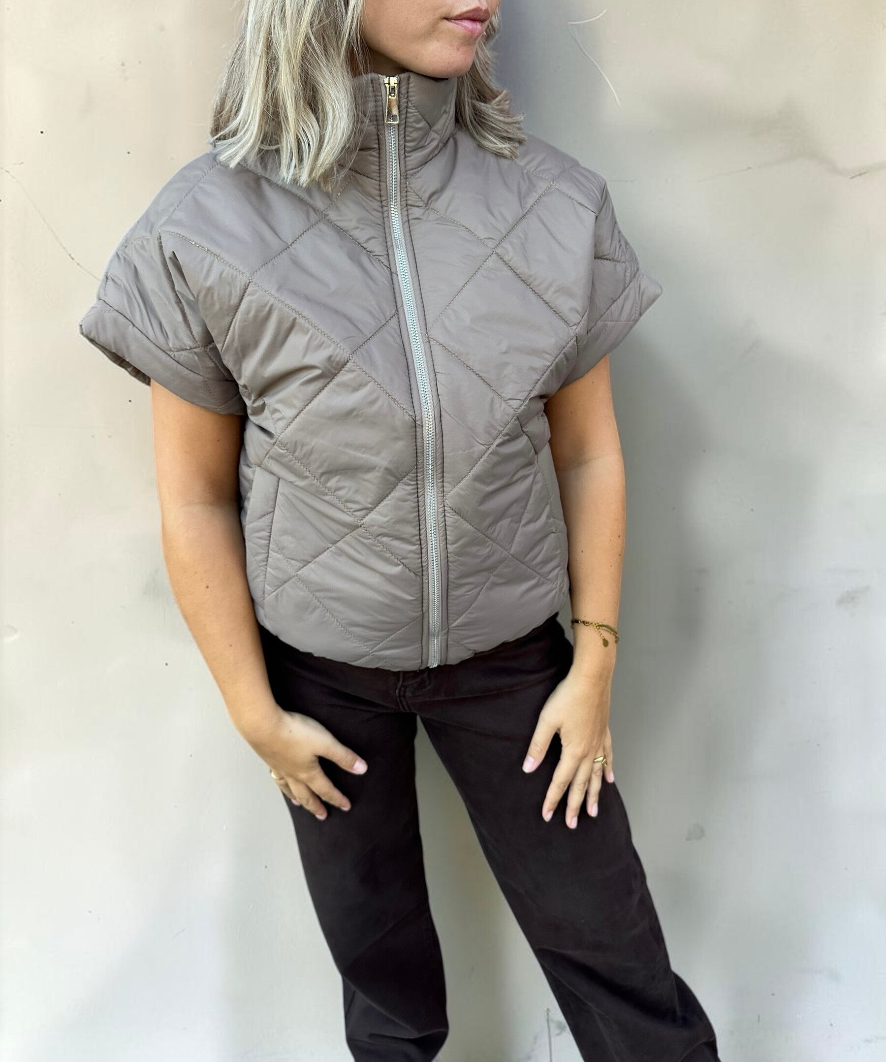 Oversized bodywarmer taupe