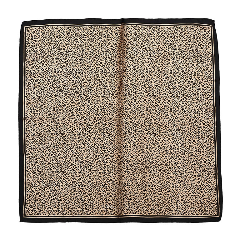 Stijlvolle panter/leopard sjaal met elegante zwarte rand