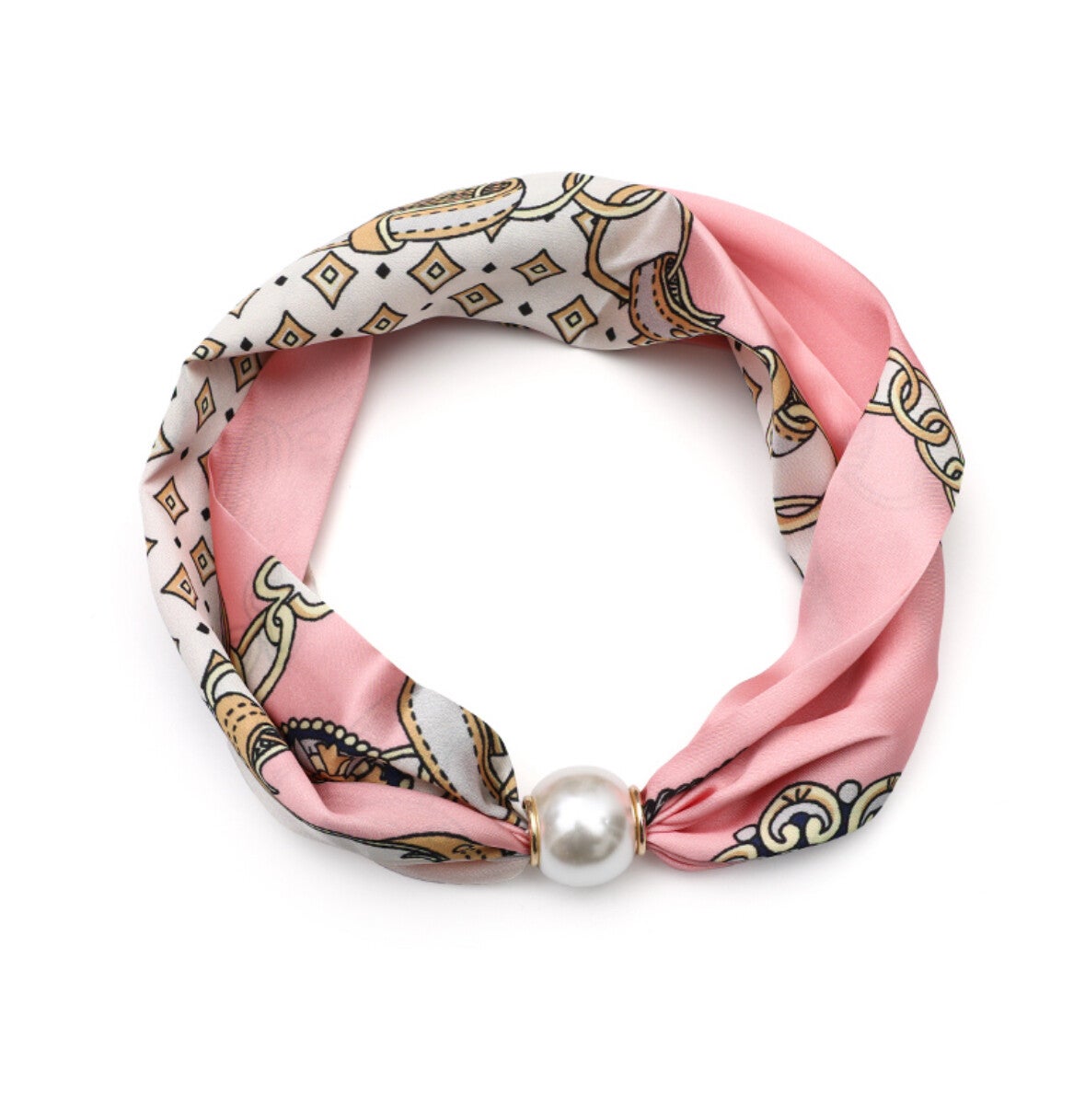 Elegant roze sjaaltje met parel magneetsluiting