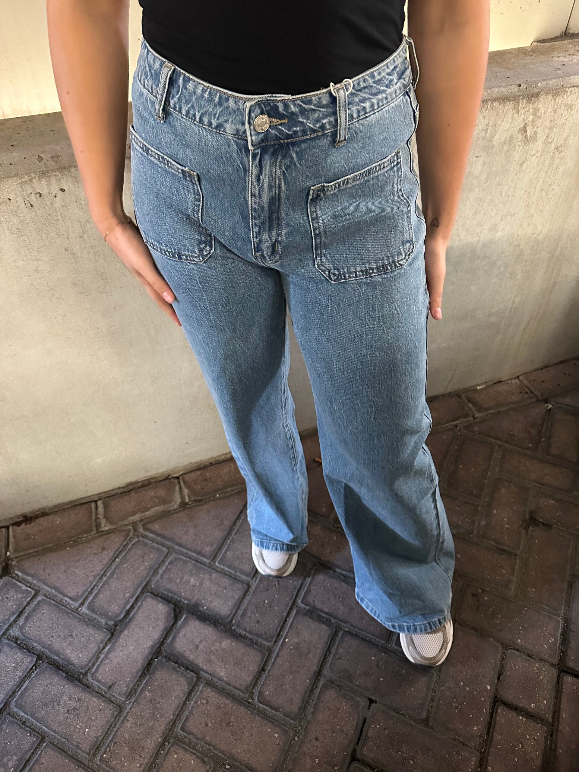 LOUISE | Wide leg jeans