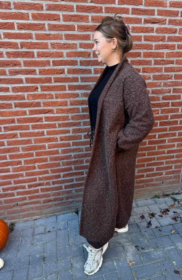 SOPHIE – Lang Vest Bruin