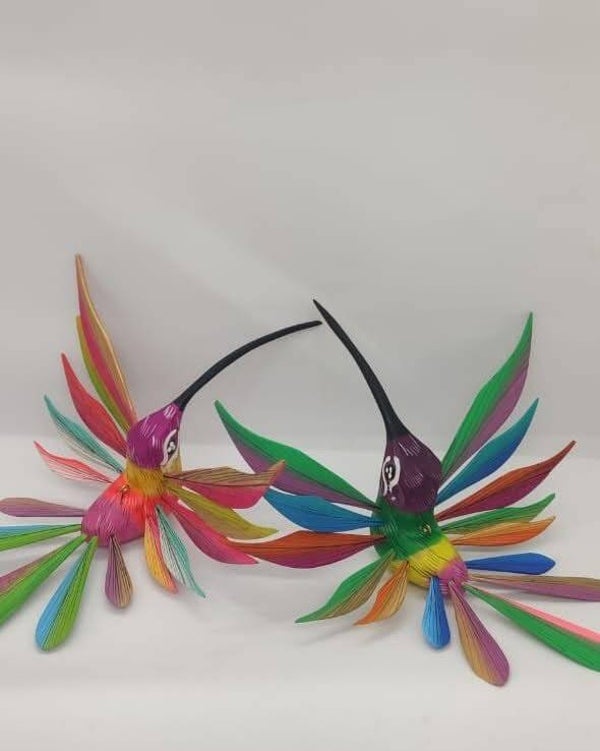 Colibri de ala abierta 17 CM
