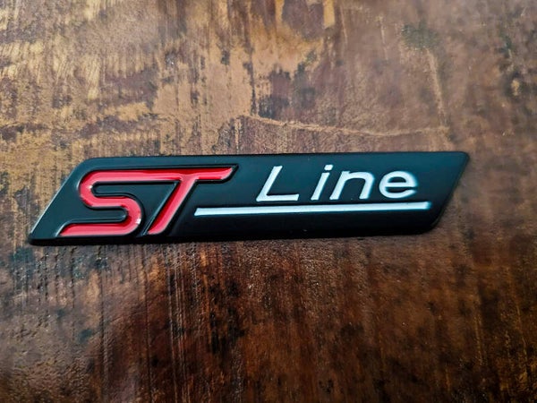 ST-line embleem