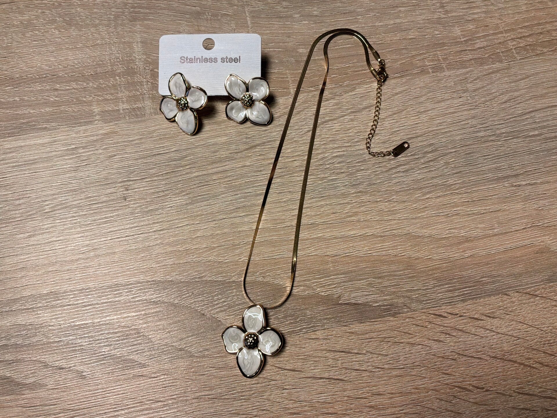 Set „weiße Blume“