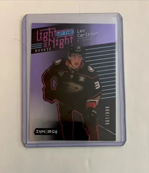 2023-24 Upper Deck Synergy Leo Carlson Light Up The Night Rookie Card RC 961/999