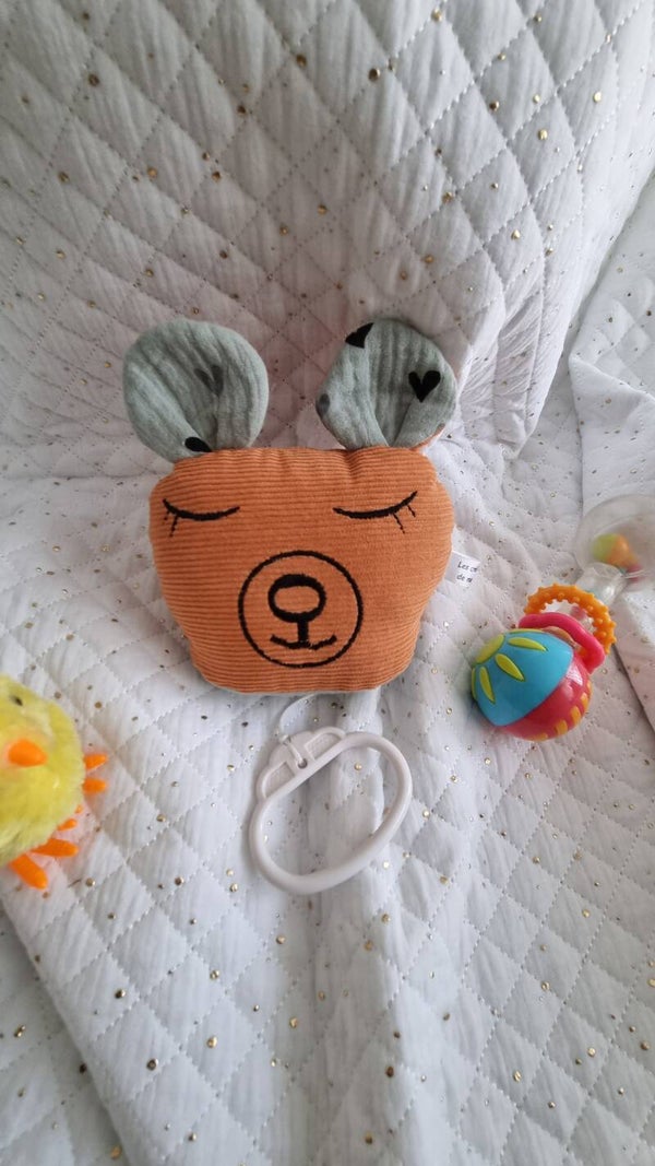 Doudou musical ours