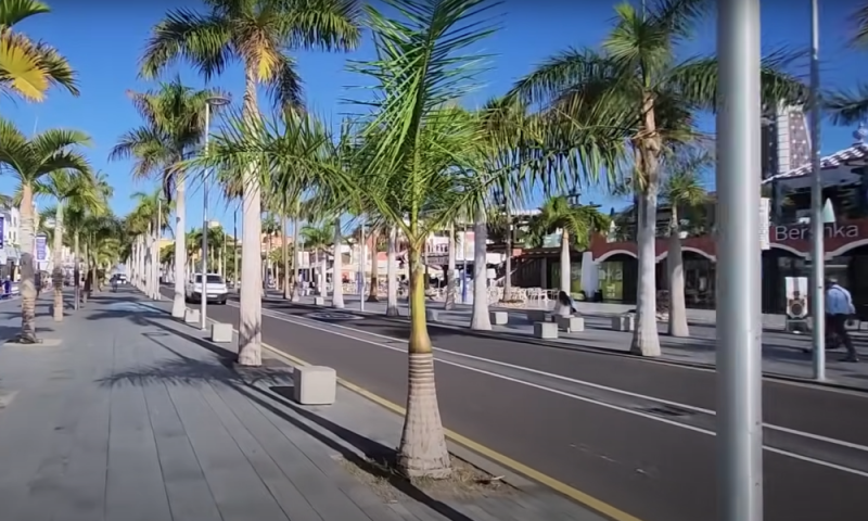 winkelstraat Playa de las Américas