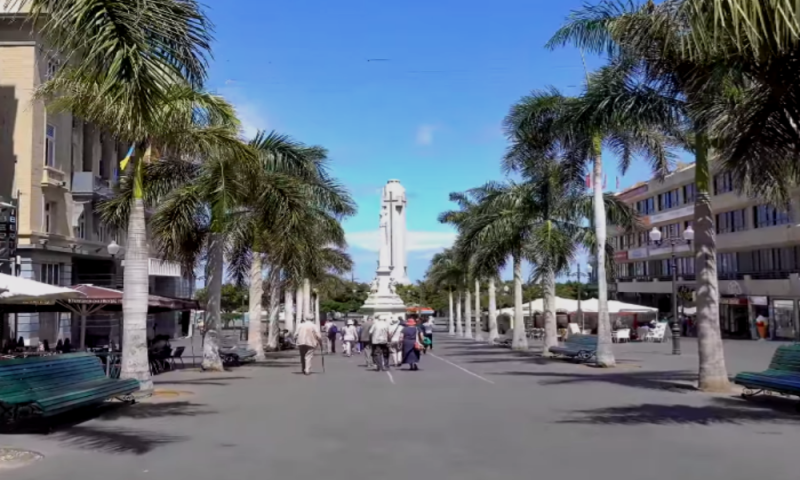 Plaza Candelaria vakantie santa cruz
