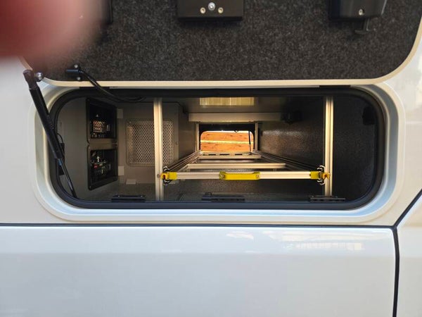 Doppelbodenauszug Wohnmobile