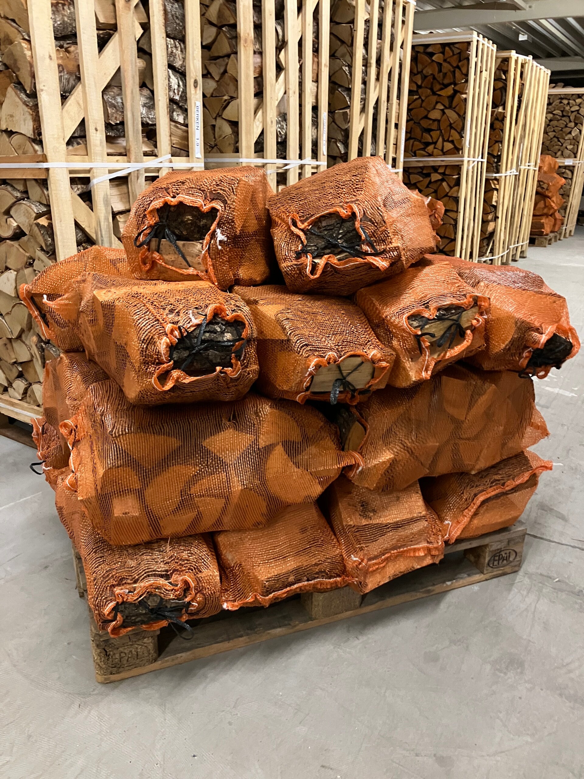 Haardhout 40L - 20 zakken - 800L op pallet