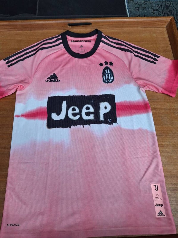Juventus 2020-21 human race shirt - Size small