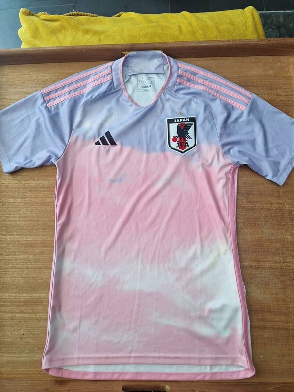 Japan 2023 away shirt - Size small