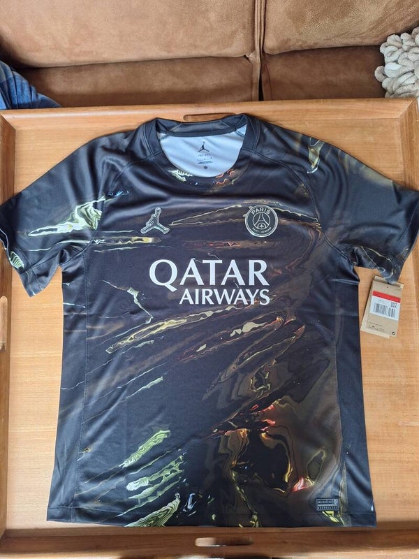 Paris Saint Germain 2025-26 fourth shirt - BNWT - Size large