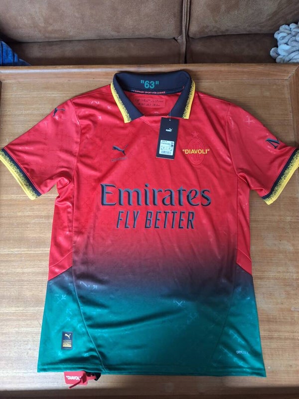 AC Milan 2024-25 fourth shirt - BNWT - Size medium