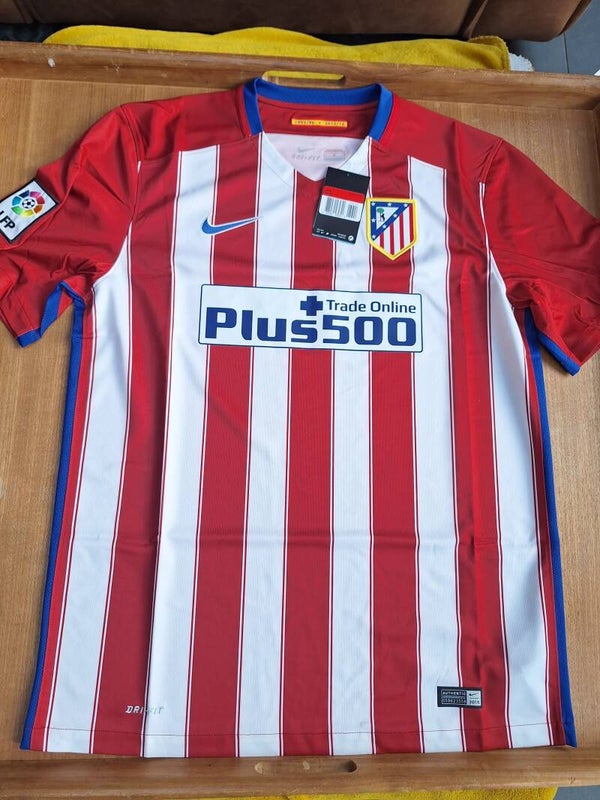 Atletico Madrid 2015-16 home shirt - BNWT - Size large