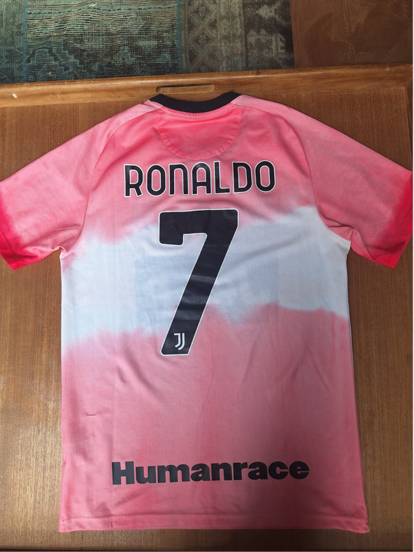 Juventus 2020-21 human race shirt Ronaldo - Size small