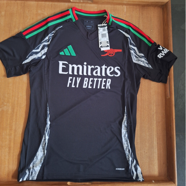 Arsenal 2024-25 away shirt - BNWT - Size medium