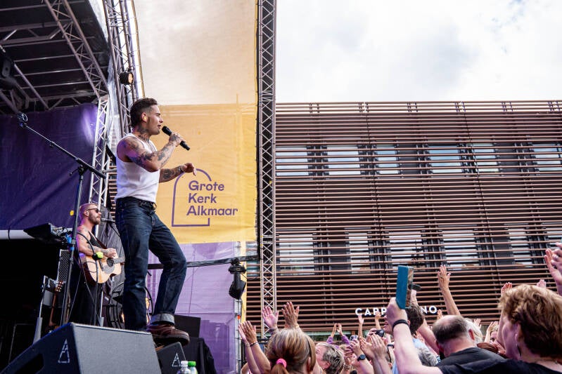 Douwe Bob Live bij Zomer op het Plein Alkmaar 03-08-2025