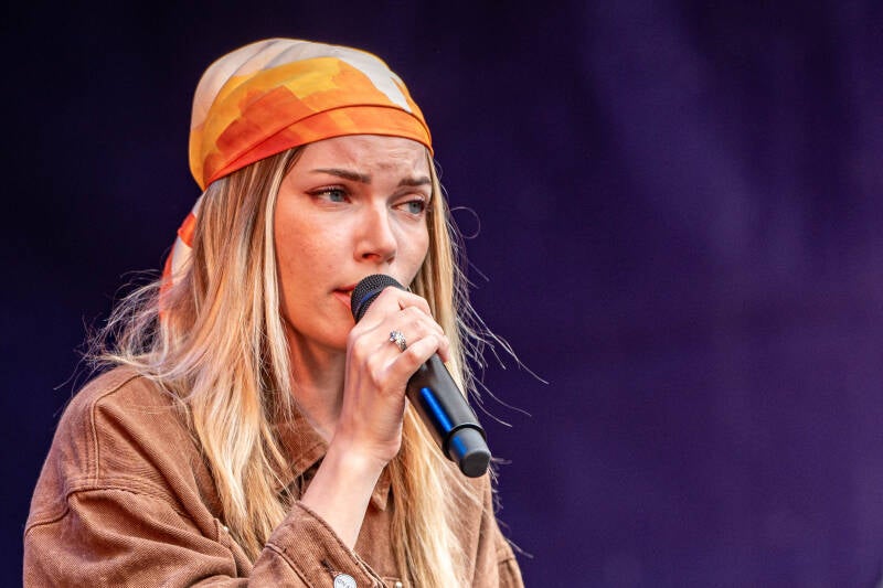 Hannah Mae live at Zomer op het Plein Alkmaar 05-07-2026 foto: Ruud Dumas Fotografie