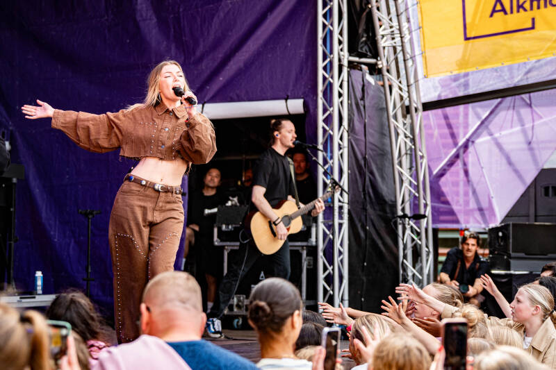 Hannah Mae live at Zomer op het Plein Alkmaar 05-07-2026 foto: Ruud Dumas Fotografie