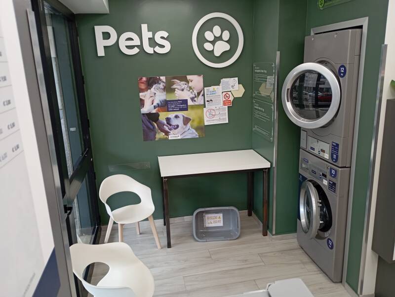 Lavanderia accessori PET Roma EUR