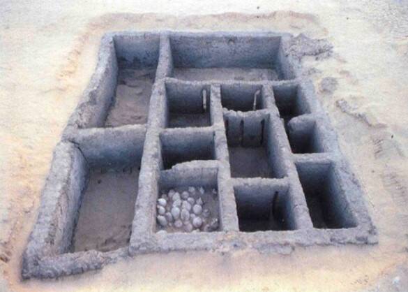 Tomb U-j, Umm el-Qaab, Abydos. Photo: Alamy