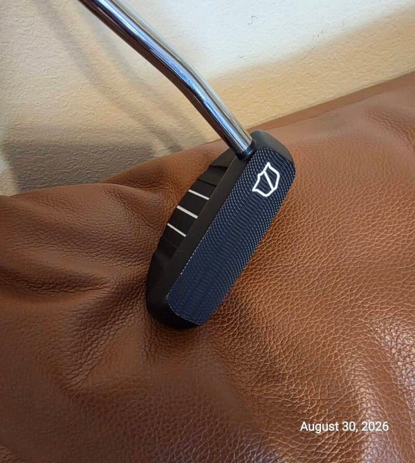 Wilson Staff Infinite "The Bean" Mallet Putter; Plays 34"; No headcover