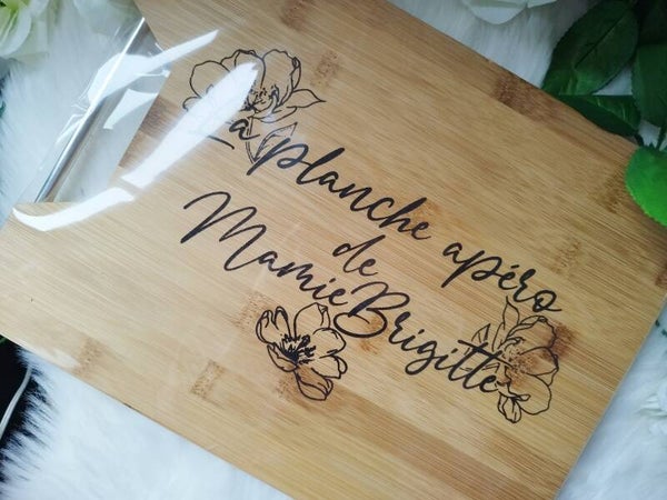 Kit planche a découper en bois 'Fleuri'