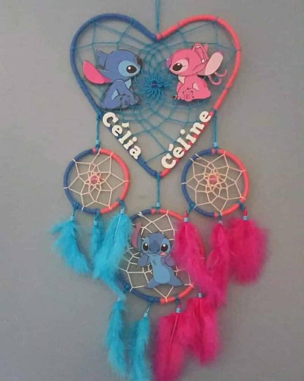 Attrape-Rêves Stitch en Forme de Cœur – Personnalisé avec 1 ou 2 Prénoms