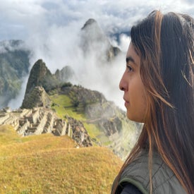 Hija en machu-u2v41b.jpg
