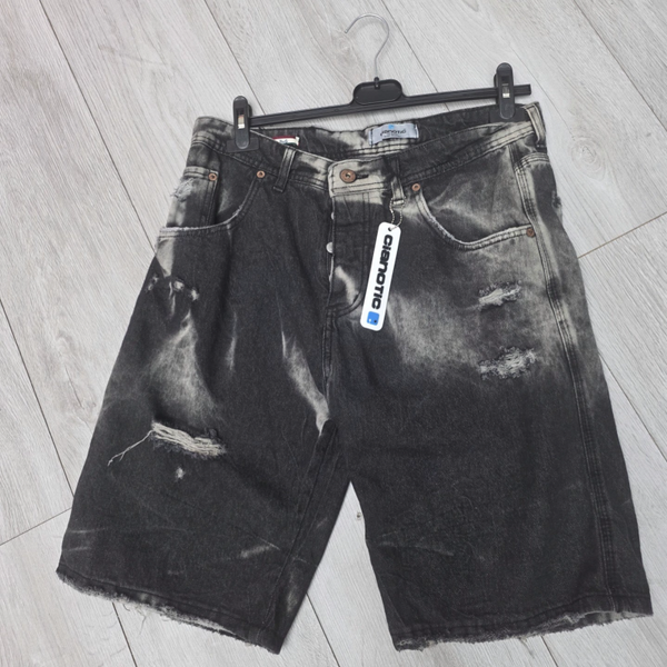 Short Merit Black