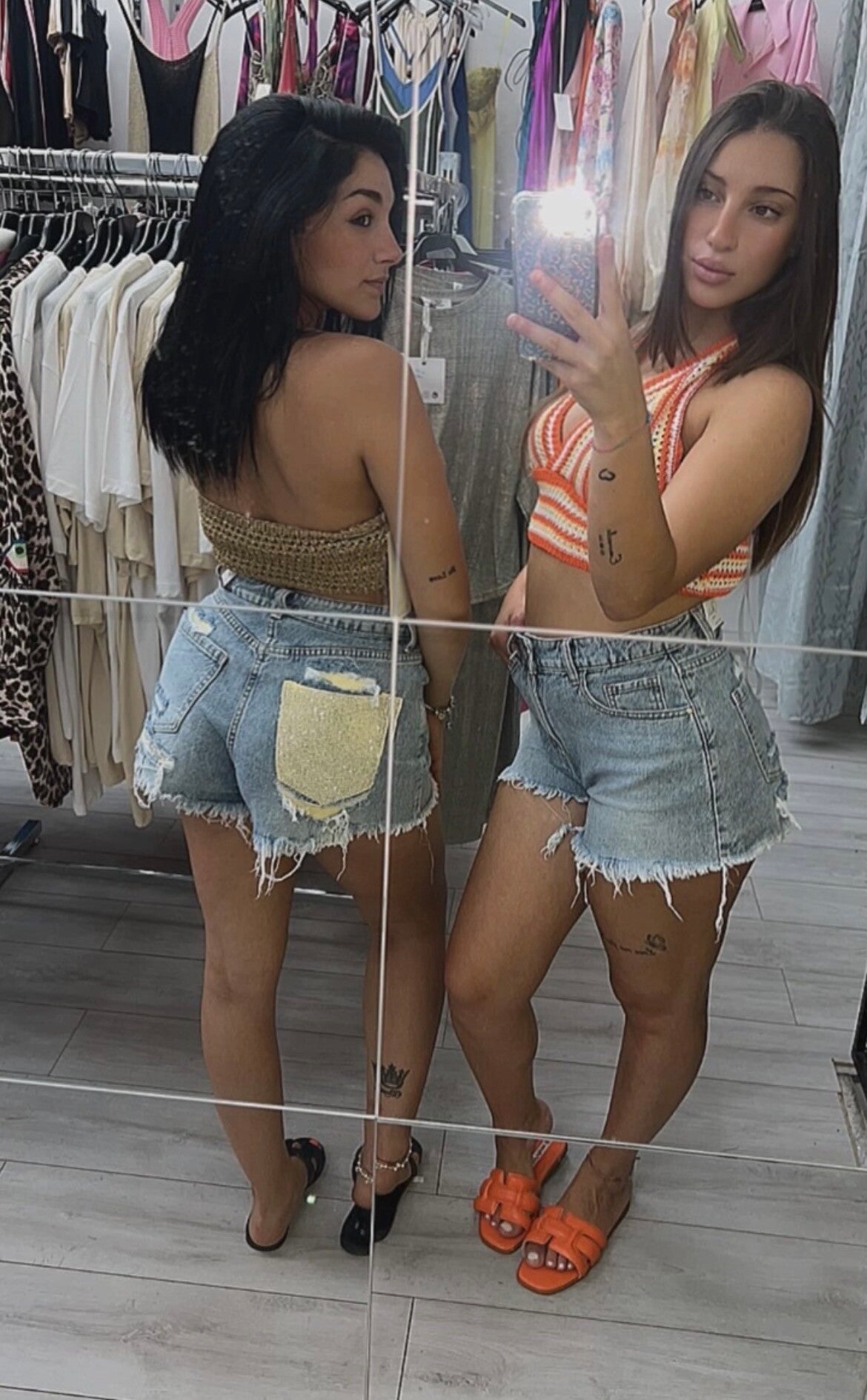 Shorts💛