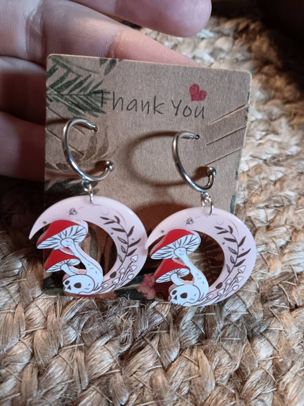 Mushrooms and the Moon