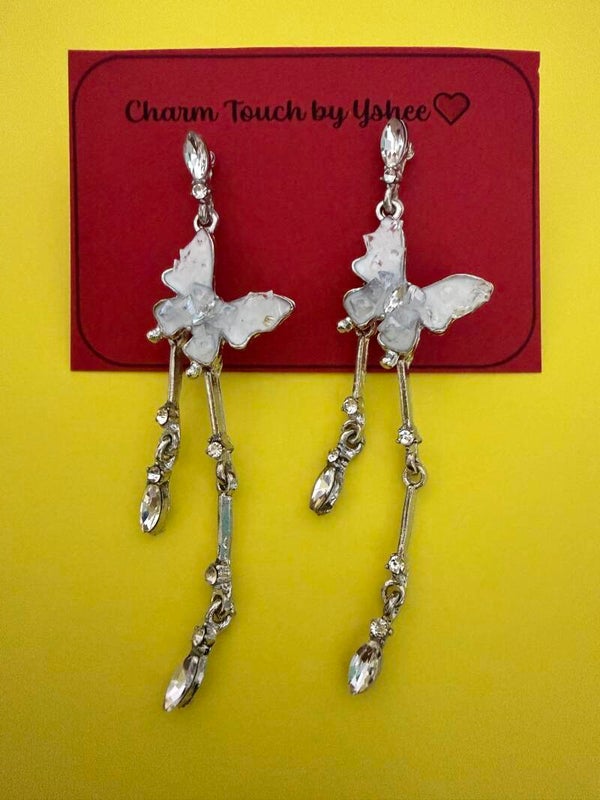 Butterfly with diamond chain