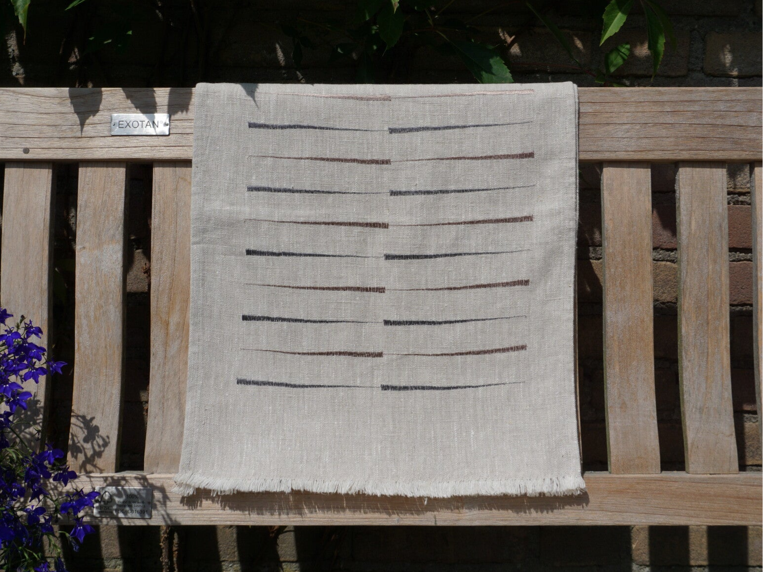Set beige linnen placemats met siersteken