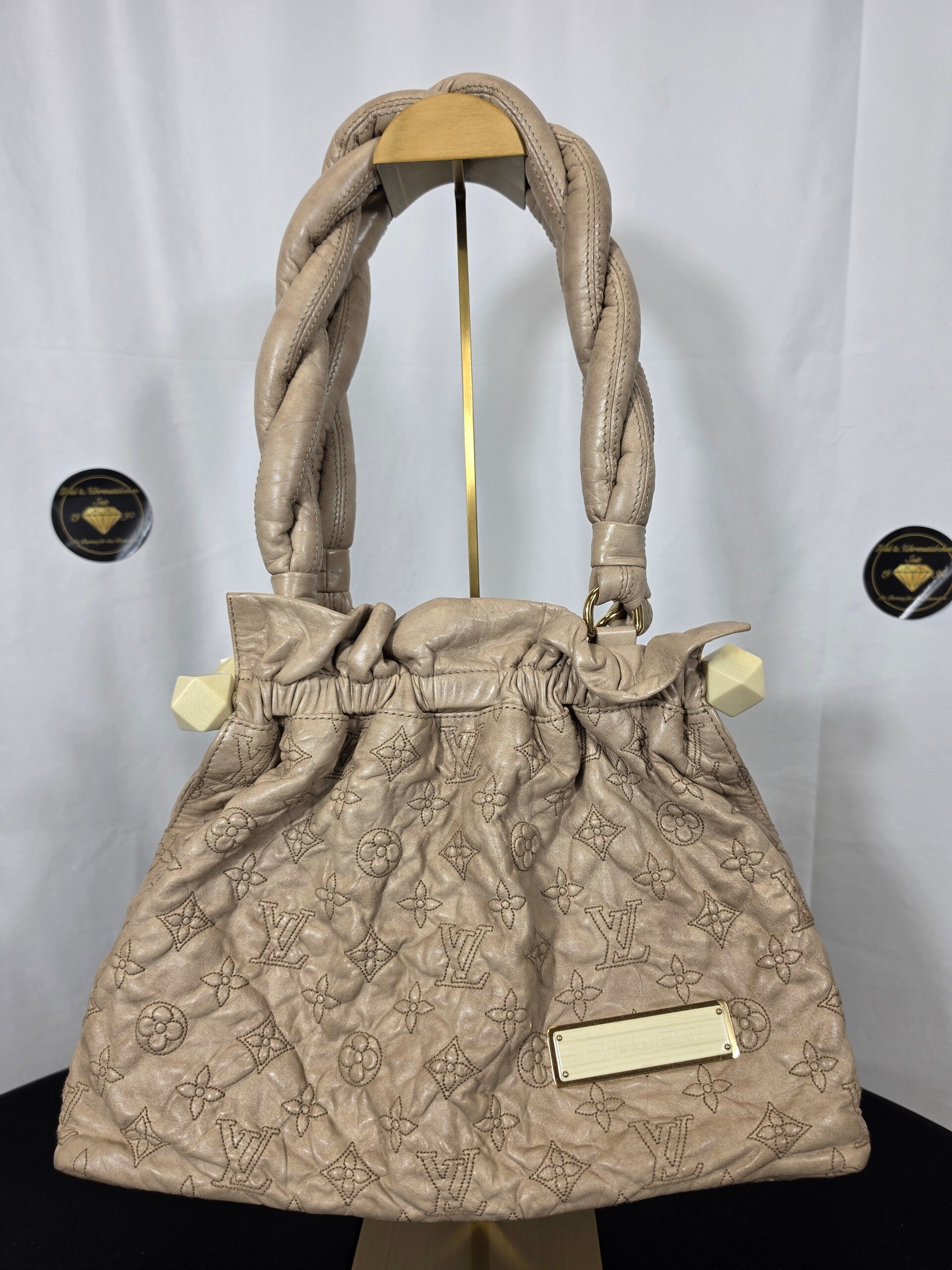 Louis Vuitton Monogram Olympe Stratus PM – Beige/Taupe – Limited Collection 2007
