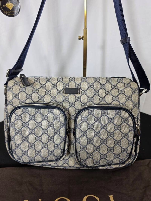Gucci GG Supreme Crossbody / Messenger Bag – Zwei Fronttaschen